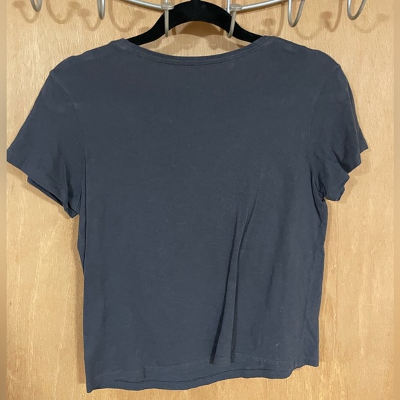 OLD NAVY -Tim Burton graphic T - Picture 2 of 3